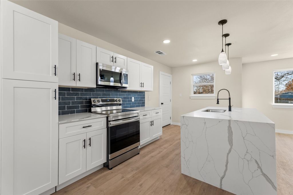 6624 Sebring Drive, Dallas, TX 75241