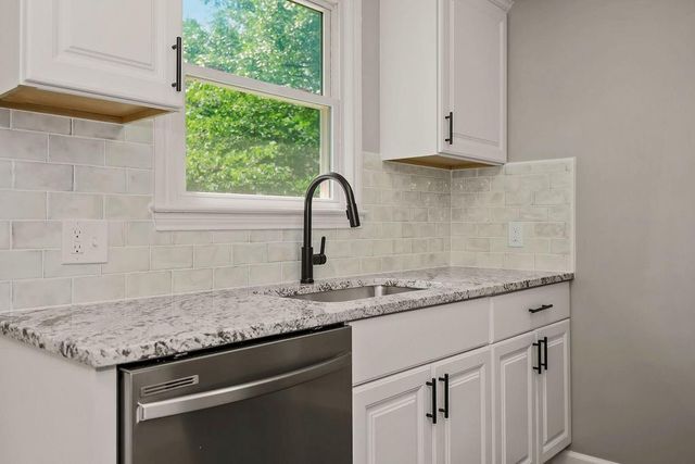 4921 Briar Street, Roeland Park, KS 66205