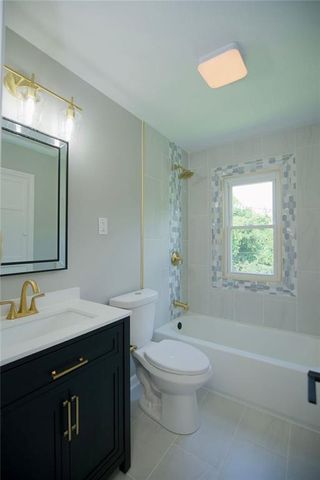 4921 Briar Street, Roeland Park, KS 66205