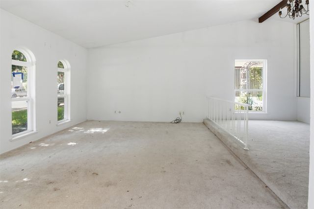 2604 Woodside Drive, Arlington, TX 76016