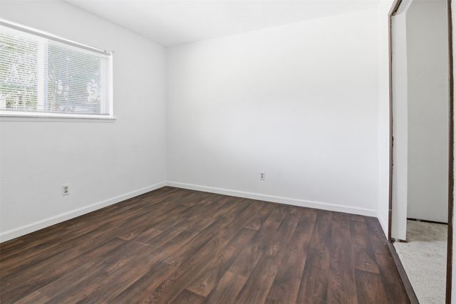 2604 Woodside Drive, Arlington, TX 76016