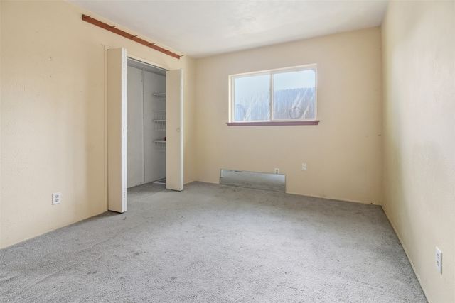 2604 Woodside Drive, Arlington, TX 76016