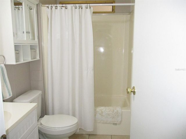 4611 ORANGE BLOSSOM DRIVE, Zephyrhills, FL 33542