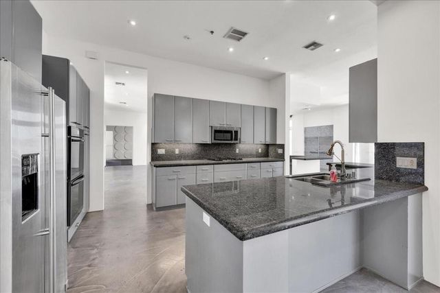 39061 Bel Air Drive, Cathedral City, CA 92234