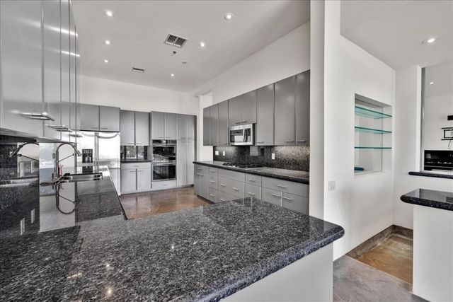 39061 Bel Air Drive, Cathedral City, CA 92234