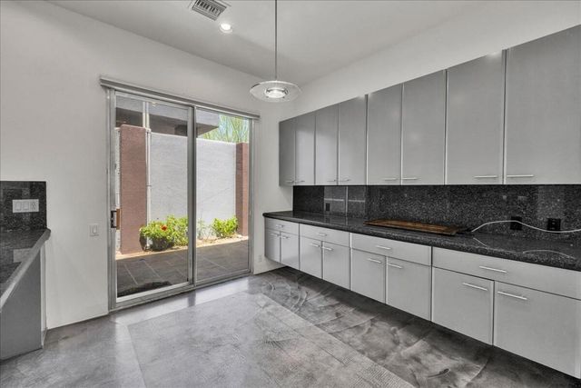 39061 Bel Air Drive, Cathedral City, CA 92234