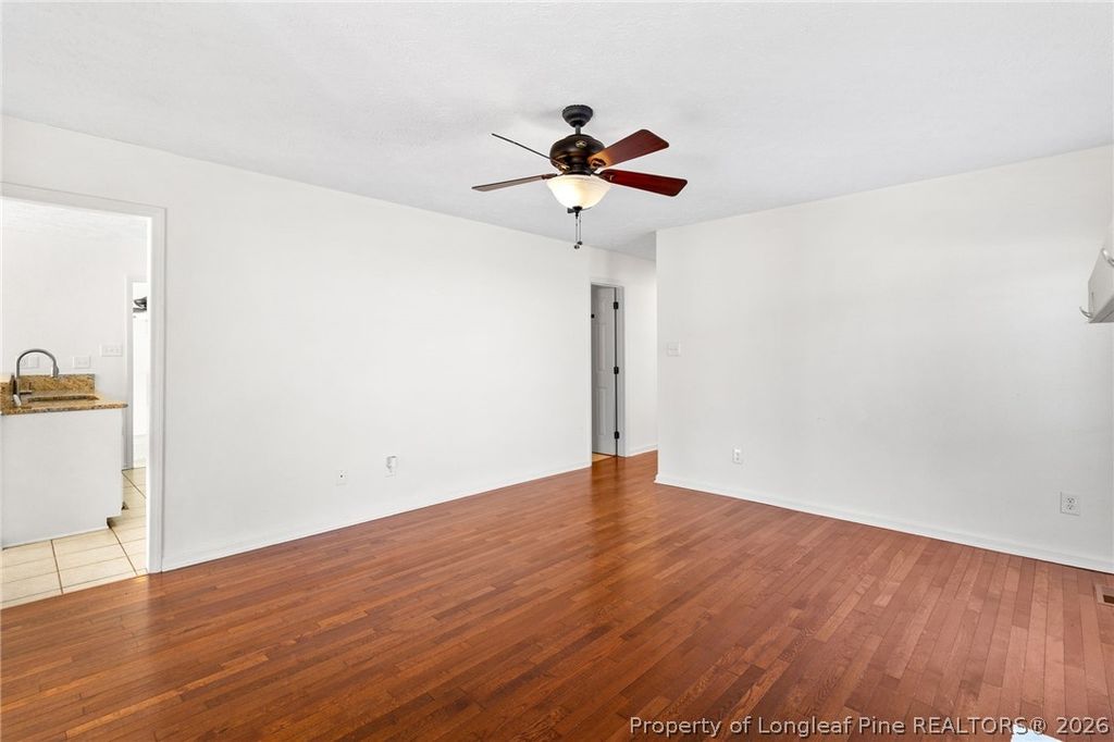 5008 Shimmer Drive, Fayetteville, NC 28304 — photo 9