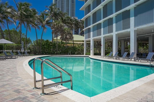 6515 Collins Ave 1709, Miami Beach, FL 33141