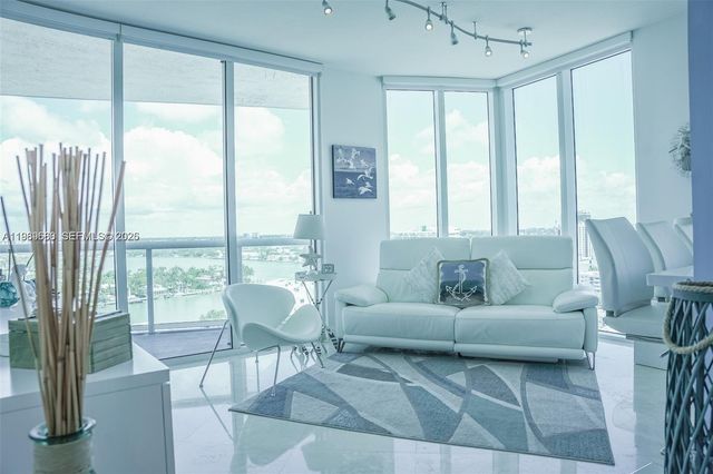 6515 Collins Ave 1709, Miami Beach, FL 33141