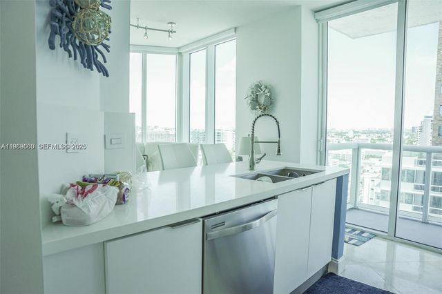 6515 Collins Ave 1709, Miami Beach, FL 33141