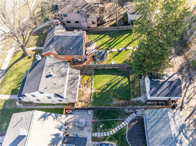 506 Volusia Avenue, Oakwood, OH 45409