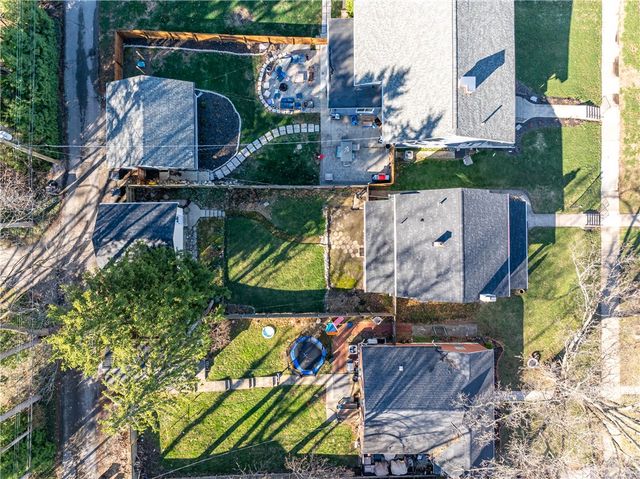 506 Volusia Avenue, Oakwood, OH 45409