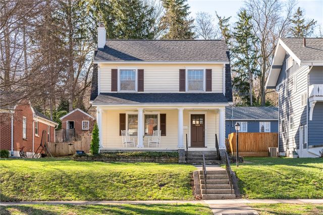 506 Volusia Avenue, Oakwood, OH 45409