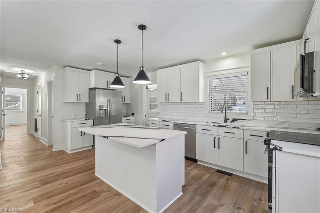 920 Gales Avenue, Winston-salem, NC 27103