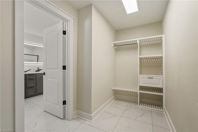 920 Gales Avenue, Winston-salem, NC 27103