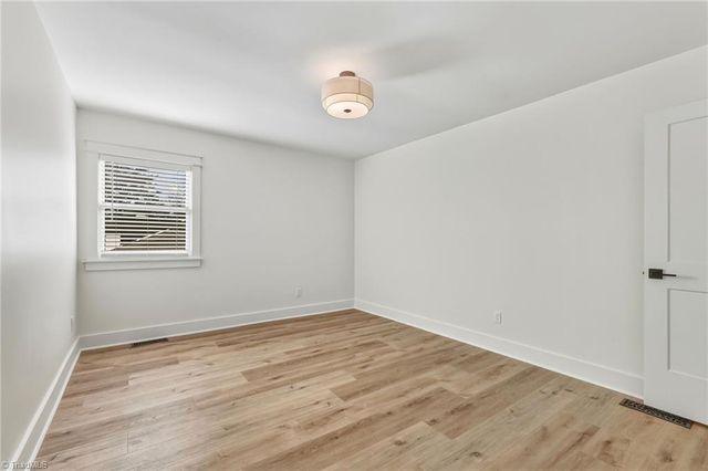 920 Gales Avenue, Winston-salem, NC 27103