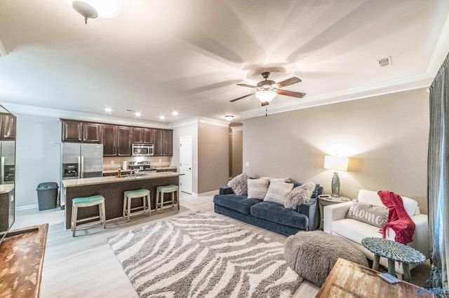 112 Chimes Way, Huntsville, AL 35824