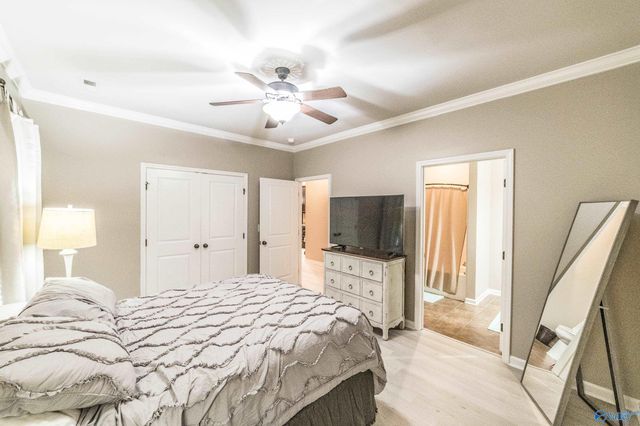 112 Chimes Way, Huntsville, AL 35824