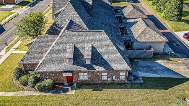 112 Chimes Way, Huntsville, AL 35824