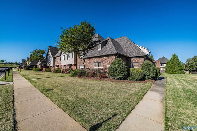 112 Chimes Way, Huntsville, AL 35824