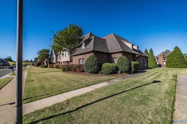 112 Chimes Way, Huntsville, AL 35824