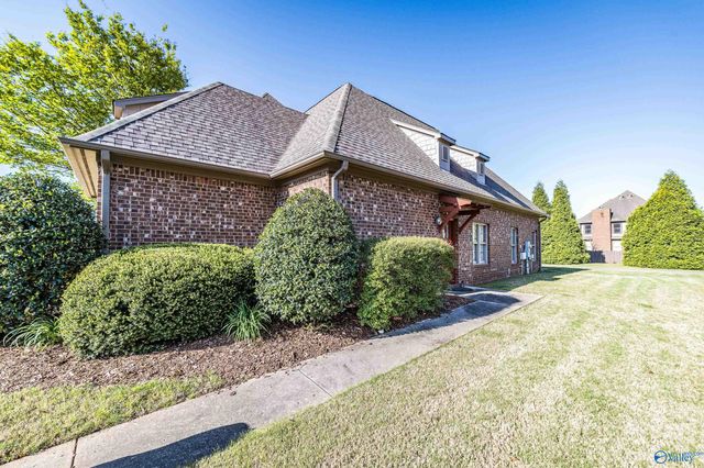 112 Chimes Way, Huntsville, AL 35824