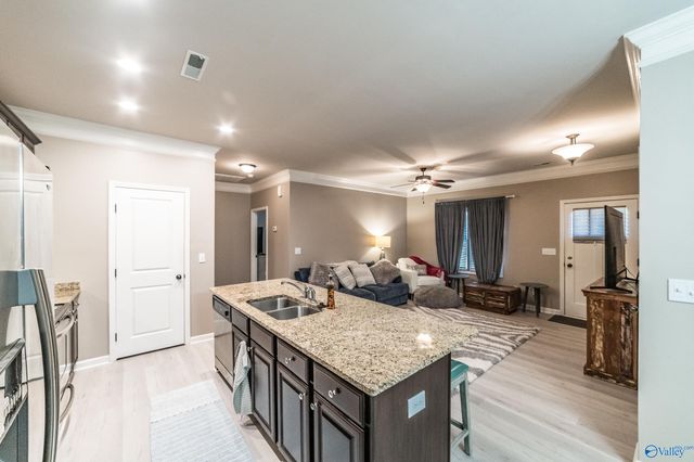 112 Chimes Way, Huntsville, AL 35824