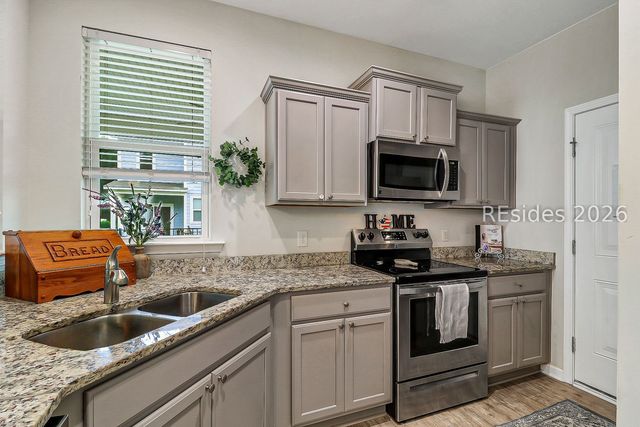 201 Plumgrass Way, Bluffton, SC 29910