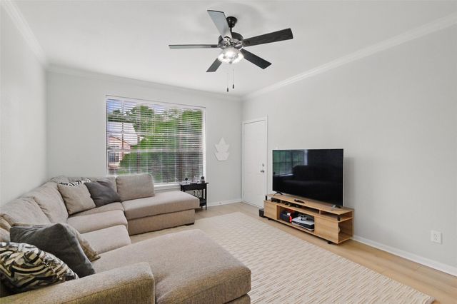 2255 Braeswood Park Drive 166, Houston, TX 77030