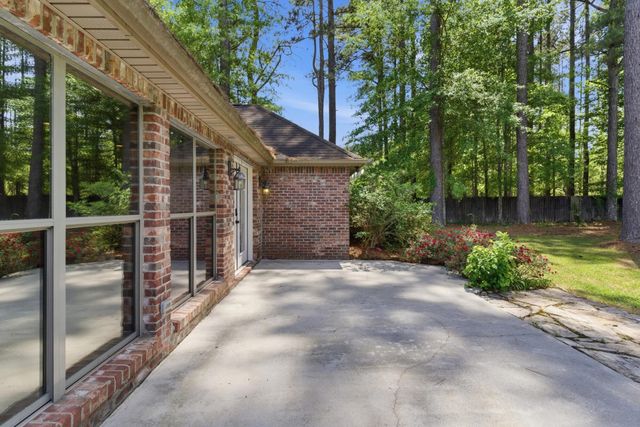 95 Creedmoor, Hattiesburg, MS 39402