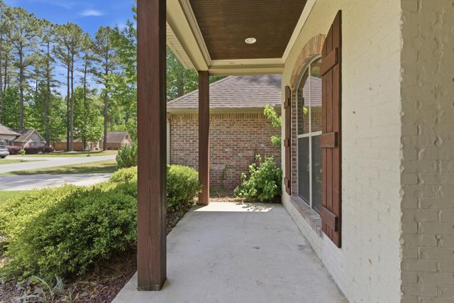 95 Creedmoor, Hattiesburg, MS 39402