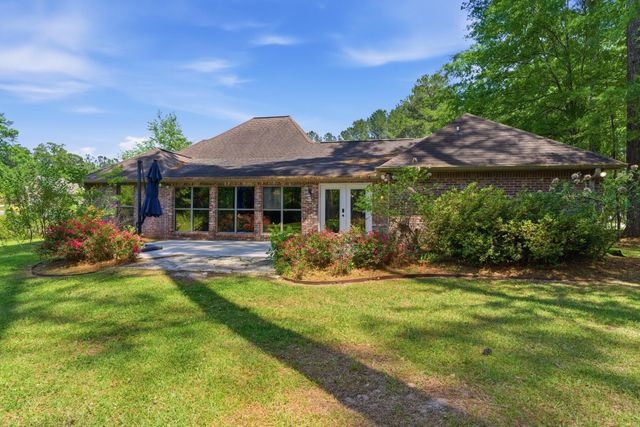 95 Creedmoor, Hattiesburg, MS 39402