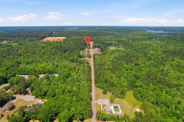 95 Creedmoor, Hattiesburg, MS 39402