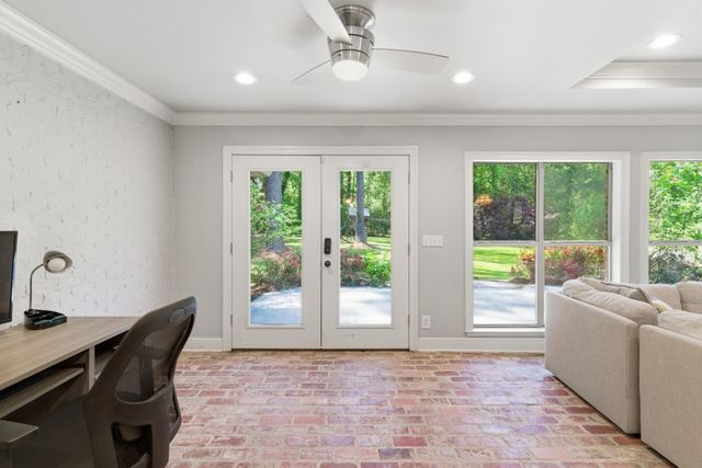 95 Creedmoor, Hattiesburg, MS 39402