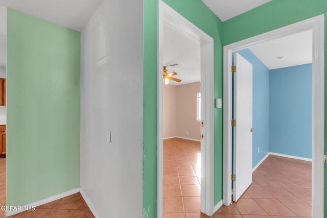 12352 Tierra Azteca Drive, El Paso, TX 79938