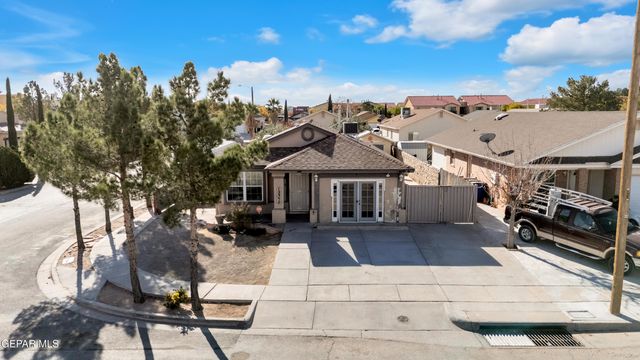 12352 Tierra Azteca Drive, El Paso, TX 79938