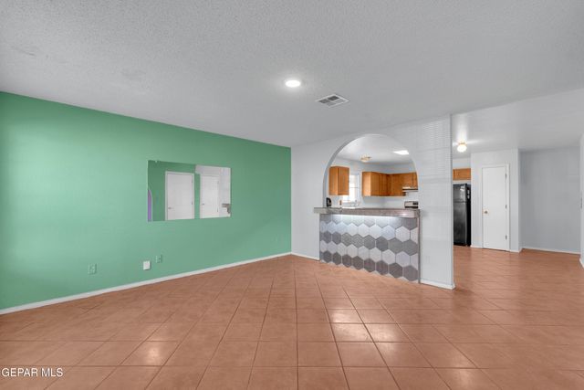 12352 Tierra Azteca Drive, El Paso, TX 79938