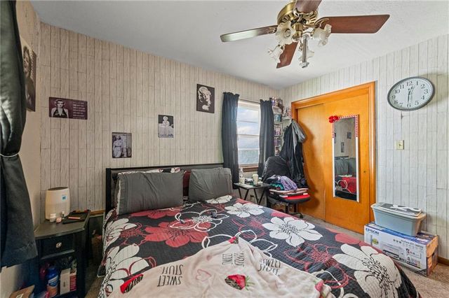 1223 N Pleasant Street, Independence, MO 64050