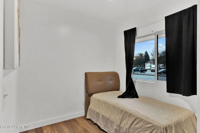 1215 N 1st St, Coeur D'alene, ID 83814