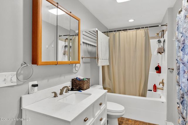 1215 N 1st St, Coeur D'alene, ID 83814