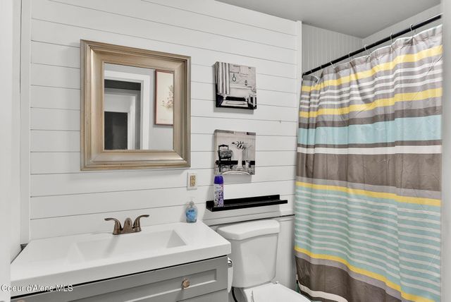 1215 N 1st St, Coeur D'alene, ID 83814