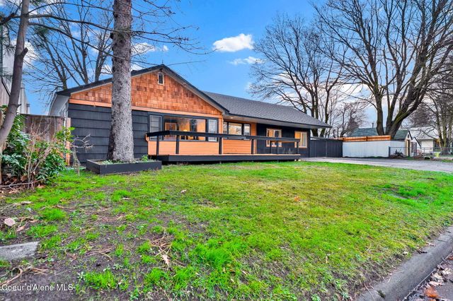 1215 N 1st St, Coeur D'alene, ID 83814