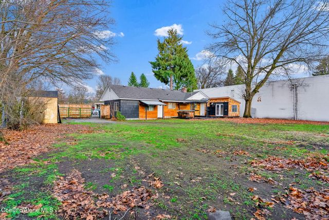 1215 N 1st St, Coeur D'alene, ID 83814