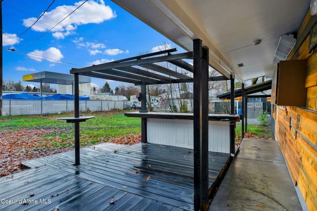 1215 N 1st St, Coeur D'alene, ID 83814