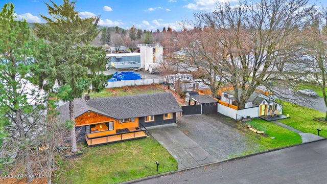 1215 N 1st St, Coeur D'alene, ID 83814