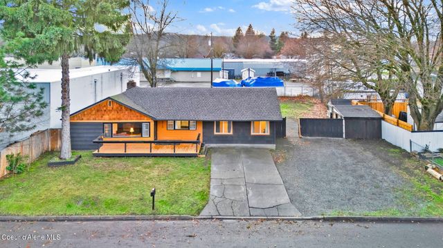 1215 N 1st St, Coeur D'alene, ID 83814