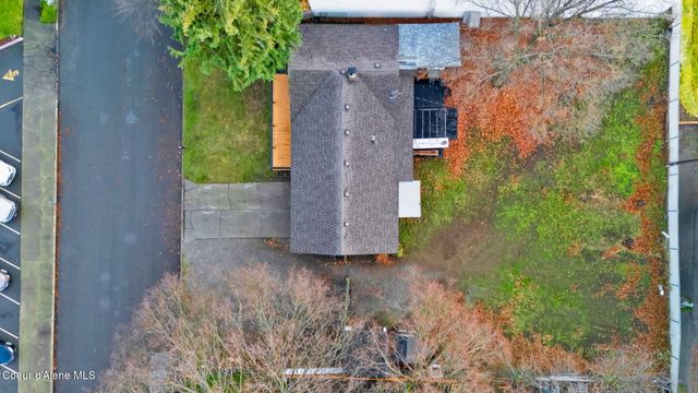 1215 N 1st St, Coeur D'alene, ID 83814