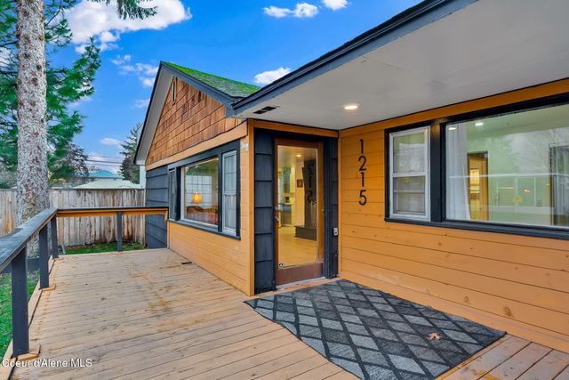 1215 N 1st St, Coeur D'alene, ID 83814