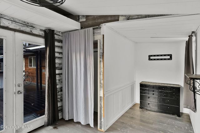 1215 N 1st St, Coeur D'alene, ID 83814