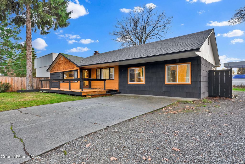 1215 N 1st St, Coeur D'alene, ID 83814